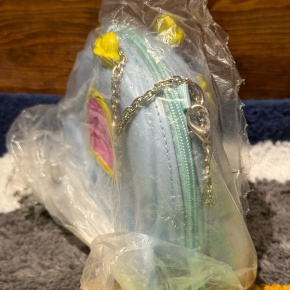 Disney Light Blue Cinderella Carriage Pouch with Yellow Highlights - Picture 6 of 7